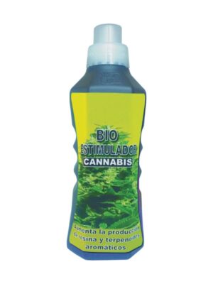 Frasco azul de plástico de de 750 ml con etiqueta en la que puede leerse "BIO ESTIMULADOR DE CANNABIS, Aumenta la producción de resinas y terpenoides aromáticos", con la foto de una planta de cannabis de fondo.