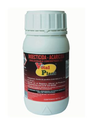 Un frasco de plástico blanco de 250 cc con la etiqueta INSECTICIDA - ACARICIDA EMULSIONABLE CONCENTRADO VITAL PLANT, con composición, instrucciones de uso, advertencias e información sobre la composición en español.
